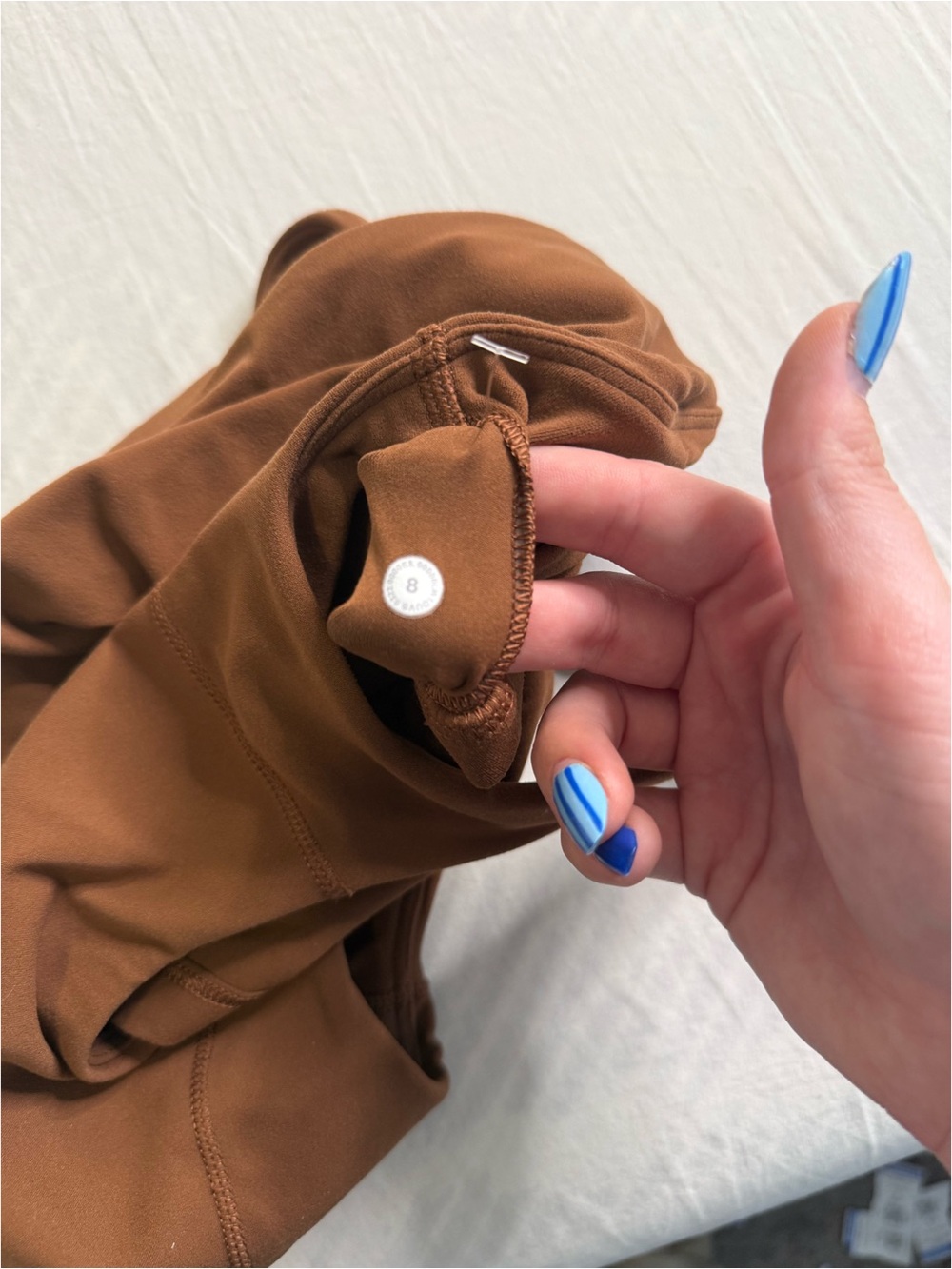 Brown V-Neck Crop Tank Top - Women - Picture 4 of 4